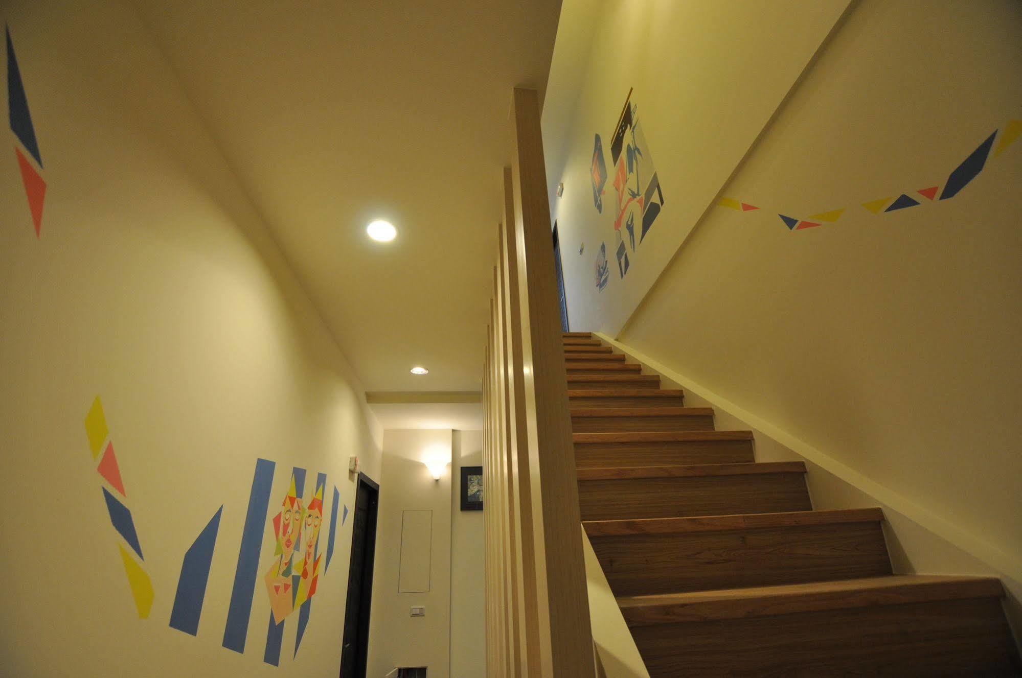 Go Go Fun Apartment Luodong Exterior photo